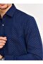 قميص Slimfit باللون الأزرق الداكن والأحمر المنقط ذو الياقة الكلاسيكية - CH96334 - 3