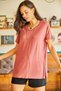 Women's Dusty Rose V-Neck Loose Loose T-Shirt with Side Slits - 2