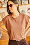 Women's Bitter Brown Armpit Piece Bat T-Shirt TSH-19000330