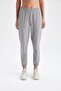 بنطال رياضي بخصر مرن وقابل للعكس من Jogger Fit - 3