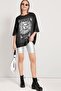 Women's Future Is Your Hands Oversize T-shirt - 3