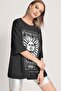 Women's Future Is Your Hands Oversize T-shirt - 4