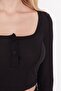 Black Button Detailed Square Neck Fitted Flexible Crop Knitted Blouse TWOAW23BZ00384 - 5