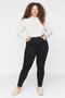 Siyah Yüksek Bel Dar Paça Esnek Skinny Büyük Beden Jeans TBBAW23CJ00032