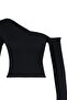 Siyah Fitted/Vücuda Oturan Asimetrik Yaka Omzu Açık Fitilli Esnek Örme Bluz TWOAW23BZ00088 - 7