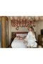 Rochie brodata de mireasa cu volan