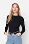 Siyah Fitted/Vücuda Oturan Dik Yaka Fitilli Esnek Örme Body TWOAW20BD0011 - 2