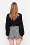 تنورة شورت منسوجة بنقشة Houndstooth باللون الأسود TWOAW23SR00055 - 5