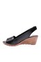 Woman's platform sole sandal black wrinkled 822103138 - 5