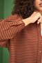 قميص قماش مرن بقصة كبيرة الحجم - 6