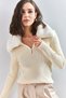 Women's Ecru Fur Collar Zippered Knitwear Sweater 20223234