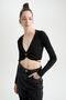Slim Fit V-Neck Sweater - 7