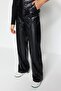 Siyah Suni Deri Wide Leg/Geniş Paça Nervürlü Yüksek Bel Pantolon TWOSS23PL00131 - 4