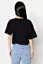 Siyah Relaxed/Rahat Kalıp %100 Kalın Pamuklu Crop Örme T-Shirt TWOSS23TS00038 - 5