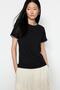 Siyah %100 Pamuk Kontrast Dikiş Detaylı Basic Bisiklet Yaka Örme T-Shirt TWOSS19AD0085