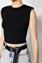 Siyah Vatkalı Fitted/Vücuda Oturan Bisiklet Yaka Crop Esnek Örme Bluz TWOSS23BZ00251 - 3