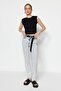 Siyah Vatkalı Fitted/Vücuda Oturan Bisiklet Yaka Crop Esnek Örme Bluz TWOSS23BZ00251 - 5