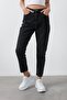 Flexible and High Waist Black Mom Jeans Jeans