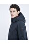 Jacket - Lightweight and Fashionable Design - 3