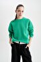 Crew Neck Basic Sweatshirt