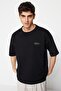 Siyah Oversize %100 Pamuklu Minimal Yazı Baskılı T-Shirt TMNSS23TS00084