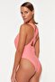 Pembe Halter Yaka Cut Out Detaylı Normal Paça Mayo TBESS23MA00319 - 5