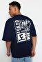 Lacivert Oversize/Geniş Kesim Uzak Doğu Baskılı Kısa Kol %100 Pamuklu T-Shirt TMNSS23TS00170