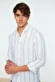 Beyaz Slim Fit Düğmeli Yaka İnce Çizgili Gömlek TMNSS20GO0092 - 2