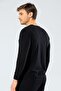 Men's Black O-Neck Long Sleeve T-Shirt - 3