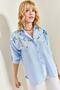 قميص كتان Ayrobin للنساء، مطرز بنقشة أقحوان وبأكمام قابلة للطي - 40701024 - 3