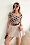 Women's Short Sleeve Square Neck Chain Pattern Blouse - 2