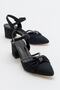 Knot Stone Women's Heeled Sandals Black Zra