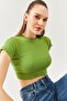 Grass Green Short Sleeve Crew Neck Fitted 100% Cotton Camisole Stretchy Crop Blouse - 7