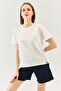 White Oversize Comfortable 100% Cotton Combed Crew Neck Short Sleeve Basic T-shirt - 6
