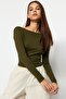 Khaki Deep Backless Fitted Cotton Stretchy Knitted Blouse TWOAW24BZ00173 - 2