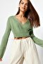 Mint Crop Yumuşak Dokulu Kruvaze Triko Kazak TWOAW24KZ00381 - 2