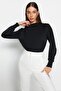 Siyah Dik Yaka Regular Fit Gipe Detaylı Esnek Örme Bluz TWOAW24BZ00022