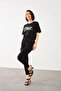 Taş İşlemeli Chic Baskı T-Shirt