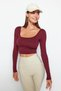 Burgundy Seamless/Seamless Crop Extra Stretchy Knitted Sports Top/Blouse TWOAW22BZ0450 - 4