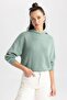 Oversize Fit Hooded Sweater R1700az23au