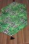 Zigzag Leaf Patterned Triangle Edge Runner