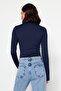 Lacivert Fermuar Yaka Detaylı Çıtçıtlı Esnek Örme Body TWOAW24BD00005 - 5