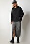 Women's Black Hooded Basic Sweatshirt with Pockets SM00152 - 5