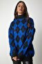 Women's Blue Diamond Patterned Oversize Knitwear Sweater YY00162 - 3