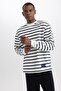 Comfort Fit Crew Neck Sweatshirt A8824ax23au - 4