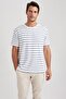 تي شيرت مخطط بأكمام قصيرة وياقة دائرية بقصة عادية B2494ax23hs
