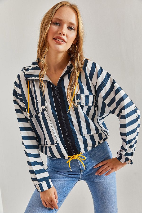 Bianco Lucci Women s Hooded Striped Raincoat Trendyol