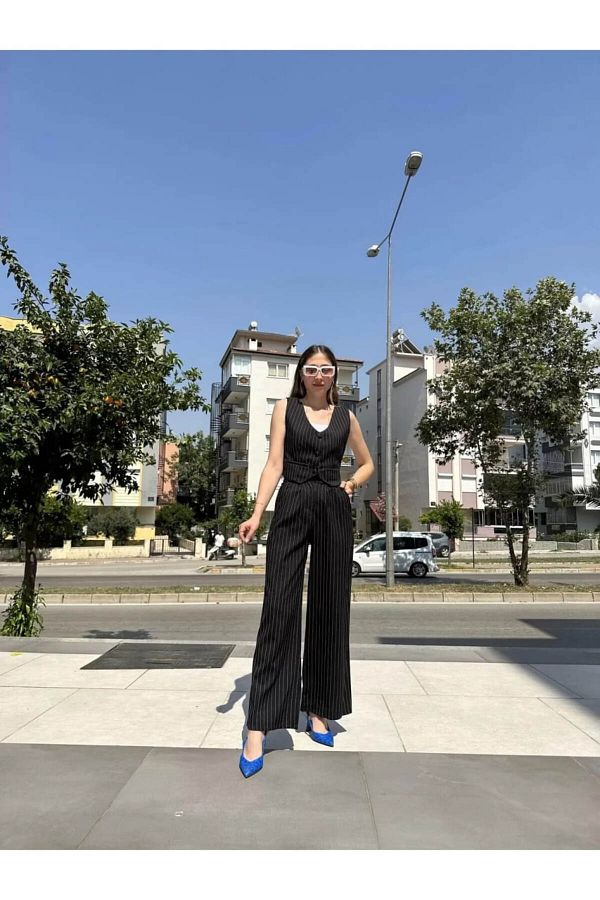 Black pleated palazzo pants clearance