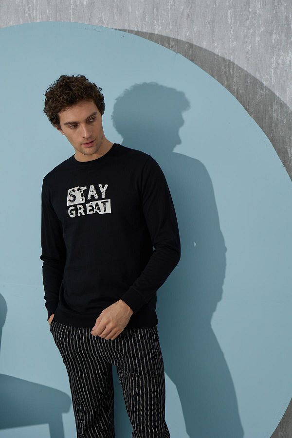 Sevim-Men's Long Sleeve Black Pajamas Set C9T4N2O8 1