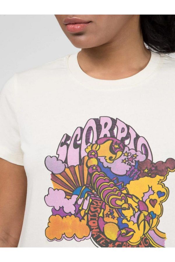 Zendaya zodiac t shirt cheap